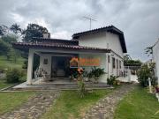 Casa em Nossa Senhora do Carmo, Arujá/SP de 180m² 2...