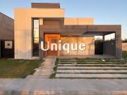 Casa em Nova São Pedro, São Pedro da Aldeia/RJ de 252m²...