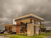 Casa em Obras com Churrasqueira e Piscina em Xangri Lá...