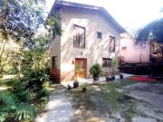 Casa em Paisagem Renoir, Cotia/SP de 220m² 3 quartos à...