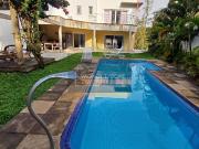 Casa em Palos Verdes, Carapicuíba/SP de 651m² 4 quartos...