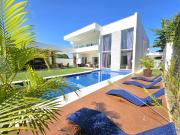 Casa em Palos Verdes, Carapicuíba/SP de 535m² 4 quartos...