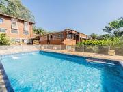 Casa em Parque Dom Henrique, Cotia/SP de 650m² 5 quartos...