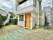 Casa em Parque Rincão, Cotia/SP de 180m² 4 quartos à...