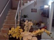 Casa em Parque Viana com 298 de área construída, 03...