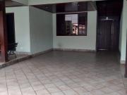 Casa em Pe Pequeno, Niterói/RJ de 366m² 5 quartos à...