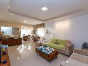 Casa em Badu, Niterói/RJ de 228m² 5 quartos à venda por...