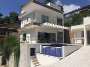 Casa em Pendotiba, Niterói/RJ de 237m² 4 quartos à venda...