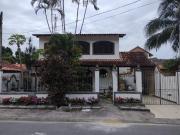 Casa em Piratininga, Niterói/RJ de 200m² 3 quartos à...