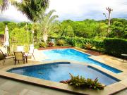 Casa em Pitas, Cotia/SP de 300m² 3 quartos à venda por...