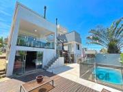 Casa em Porto Alegre, no bairro Aberta dos Morros, com 3...