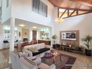 Casa em Pousada dos Bandeirantes, Carapicuíba/SP de...