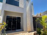 Casa em Praia dos Amores, Balneário Camboriú/SC de 0m² 3...