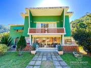 Casa em Prata dos Aredes, Teresópolis/RJ de 166m² 4...