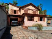 Casa em Quarteirão Ingelheim, Petrópolis/RJ de 250m² 2...