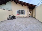 Casa em Rua Comandante Rodolfo Coelho da Silva Caiçara...