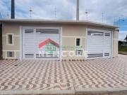 Casa em Rua João Gravanik Plataforma Mongaguá/SP