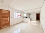 Casa em Rua José Alberto de Luca Rádio Clube Santos/SP