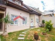 Casa em Rua Leonor Ribas Pires da Rocha Pilarzinho...