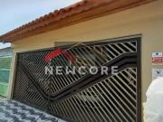 Casa em Rua Mario dos Santos Jardim Praia Grande Mongaguá/SP