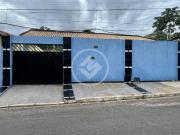 Casa em Rua Pública, Terreno 12x30 com duas suítes...