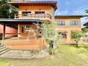 Casa em São Fernando Residência, Barueri/SP de 360m² 5...