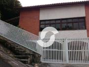 Casa em São Francisco, Niterói/RJ de 300m² 4 quartos à...