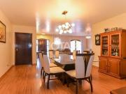 Casa à venda em Santa Felicidade