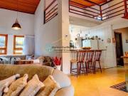 Casa em Santo Antônio do Pinhal com Vista para a Pedra...