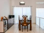 Casa em Sorocaba, com 220m², à venda em condomínio de...