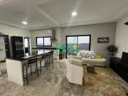 Casa em Suru, Santana de Parnaíba/SP de 200m² 3 quartos...