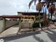 Casa em Terra Preta / Mairiporã