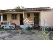 Casa em terreno de 340m, com 1 dormitório à venda por R$...