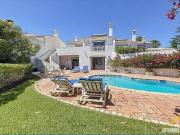 Casa em townhouse de 2 quartos com piscina em Dunas...