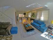 Casa em Urbanova, São José dos Campos/SP de 271m² 4...