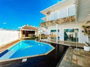 Casa em Urbanova, São José dos Campos/SP de 334m² 4...