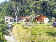 Casa em Vargem Grande, Teresópolis/RJ de 210m² 5 quartos...