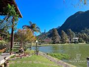 Casa em Várzea, Teresópolis/RJ de 371m² 4 quartos à...