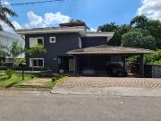 Casa em Vila Caldas, Carapicuíba/SP de 357m² 4 quartos à...