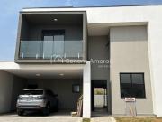 Casa em Vila Capuava, Valinhos/SP de 240m² 3 quartos à...