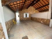 Casa em Vila Guilhermina, Praia Grande/SP de 194m² 3...