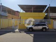 Casa em Vila Medeiros, Belford Roxo/RJ de 253m² 3...