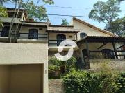 Casa em Mata Paca, Niterói/RJ de 215m² 4 quartos à venda...
