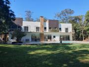 Casa em Vila Real do Moinho Velho, Embu das Artes/SP de...