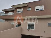 Casa em Vila Santo Antônio, Cotia/SP de 238m² 4 quartos...