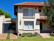 Casa en 2 Dormitorios en Loteo Bertone, Villa General...