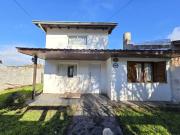 Casa en 3 ambientes con playrrom