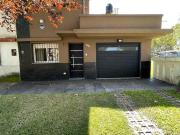 Casa en 3 de febero al 5000 3 Dormitorios Patio pileta