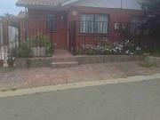 Casa en algarrobo 2D 1B