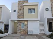 Casa en Almar Residencial
